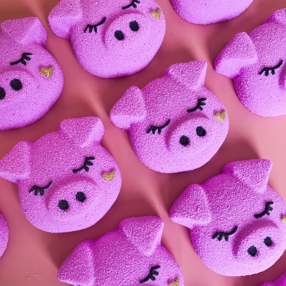 Wiggly Piggly Bath Bomb